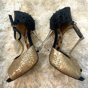 Sam Edelman snake skin spike heel size 7